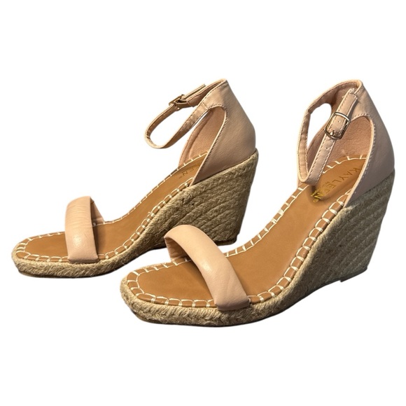 KAYLEEN By Los Angeles Shoes - KAYLEEN By Los Angeles Tan Wedge Sandals Size 7 US